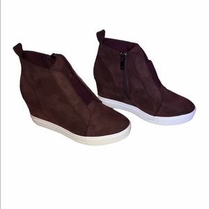 Heeled sneakers burgundy